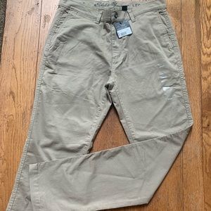 Eddie Bauer Men’s Khaki Pants